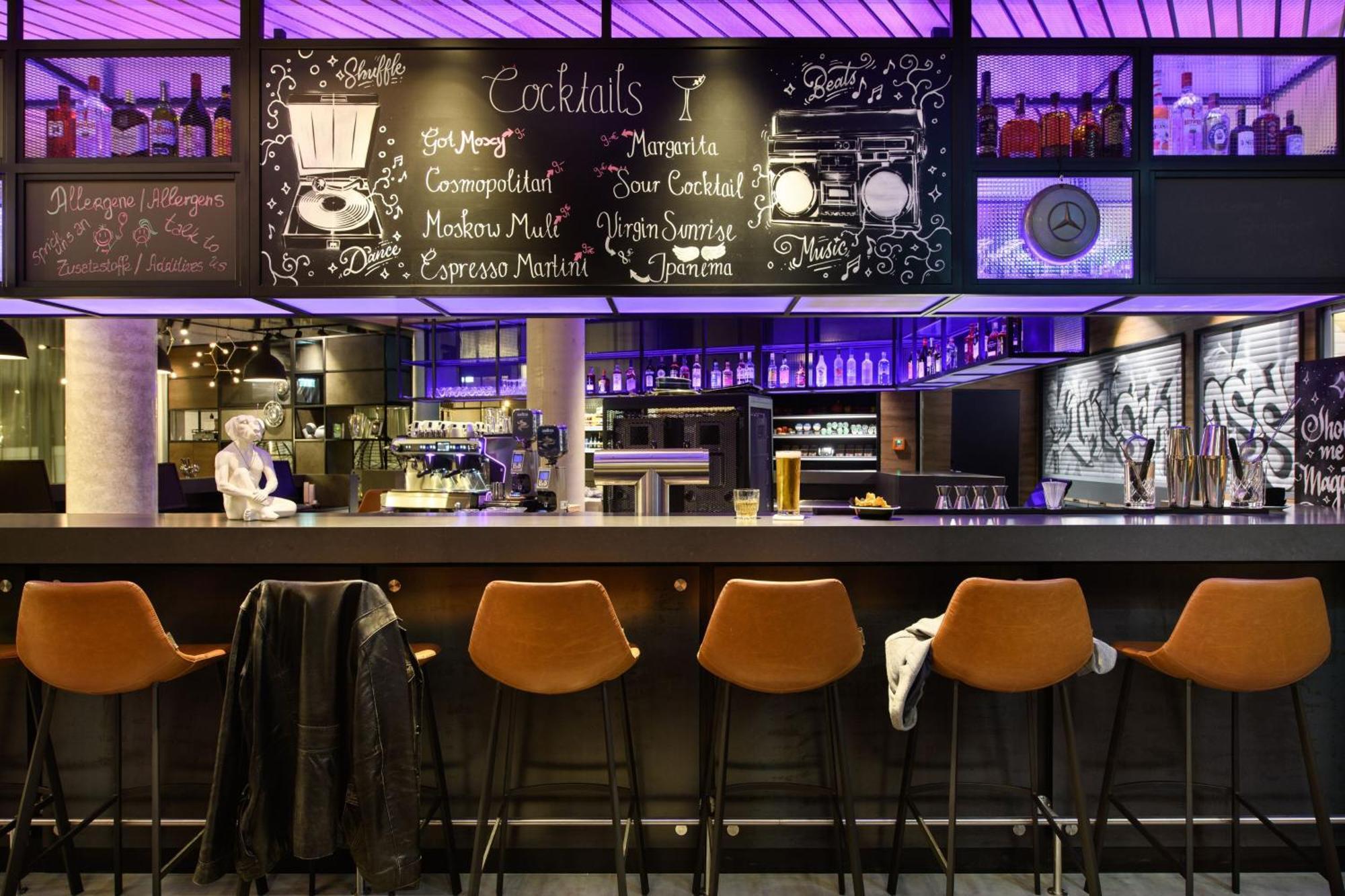 Hotel Moxy Stuttgart Feuerbach Zewnętrze zdjęcie