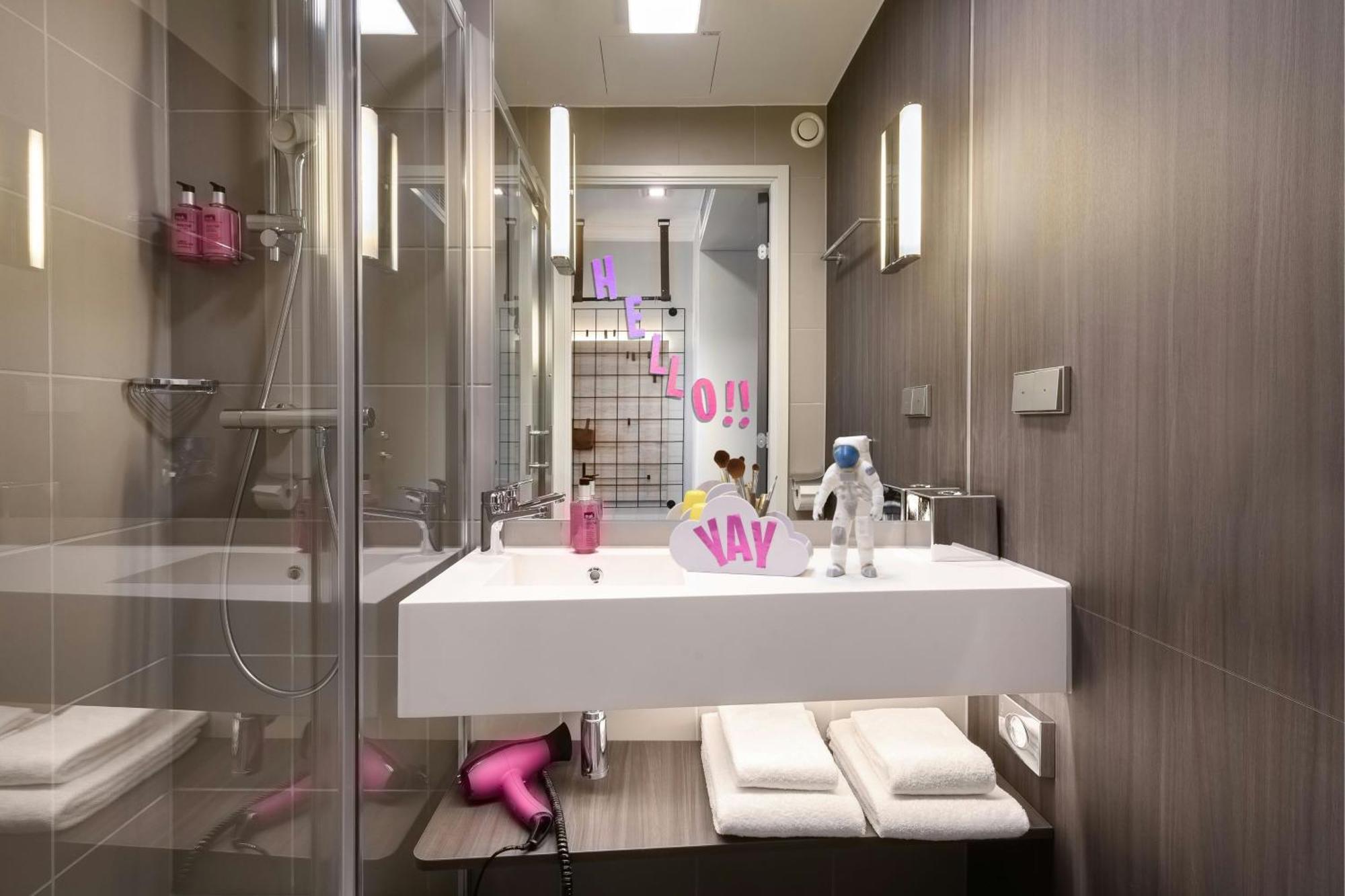 Hotel Moxy Stuttgart Feuerbach Zewnętrze zdjęcie